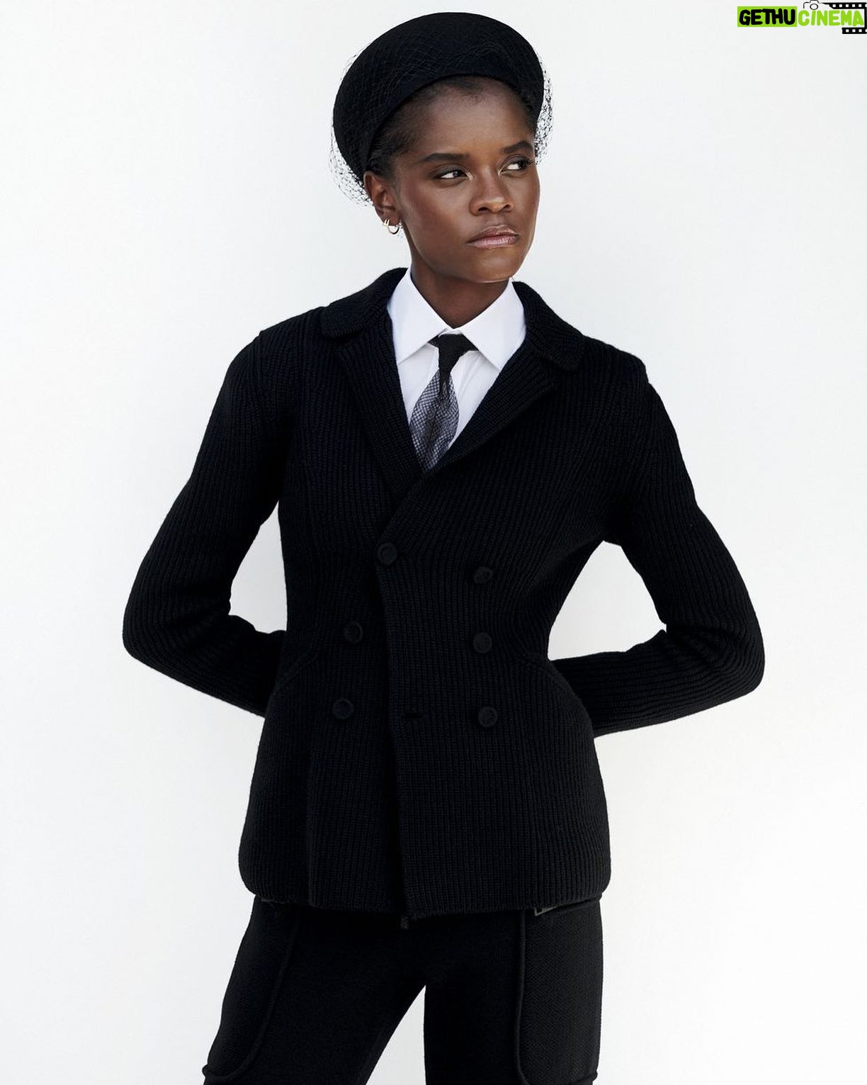 Letitia Wright - 91.5K Likes - @elleuk x @marcinkempski
#elleuk x #smallaxe