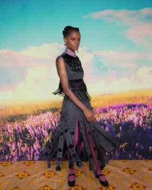 Letitia Wright Instagram - “I just try to be a vessel for each story and tell the truth” 🙏🏾

Interview on @vanityfair x #smallaxe