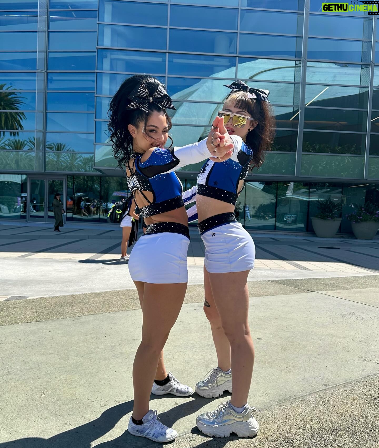 Lexi Brumback Instagram - Guns fully loaded 🔫 Smamily you kno it🔥