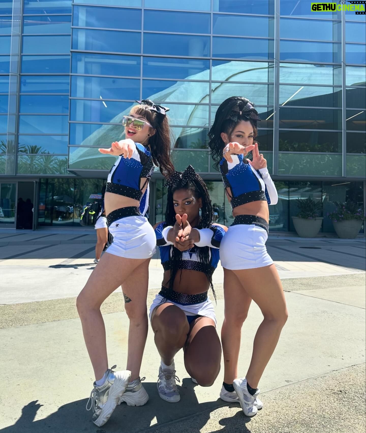 Lexi Brumback Instagram - Guns fully loaded 🔫 Smamily you kno it🔥
