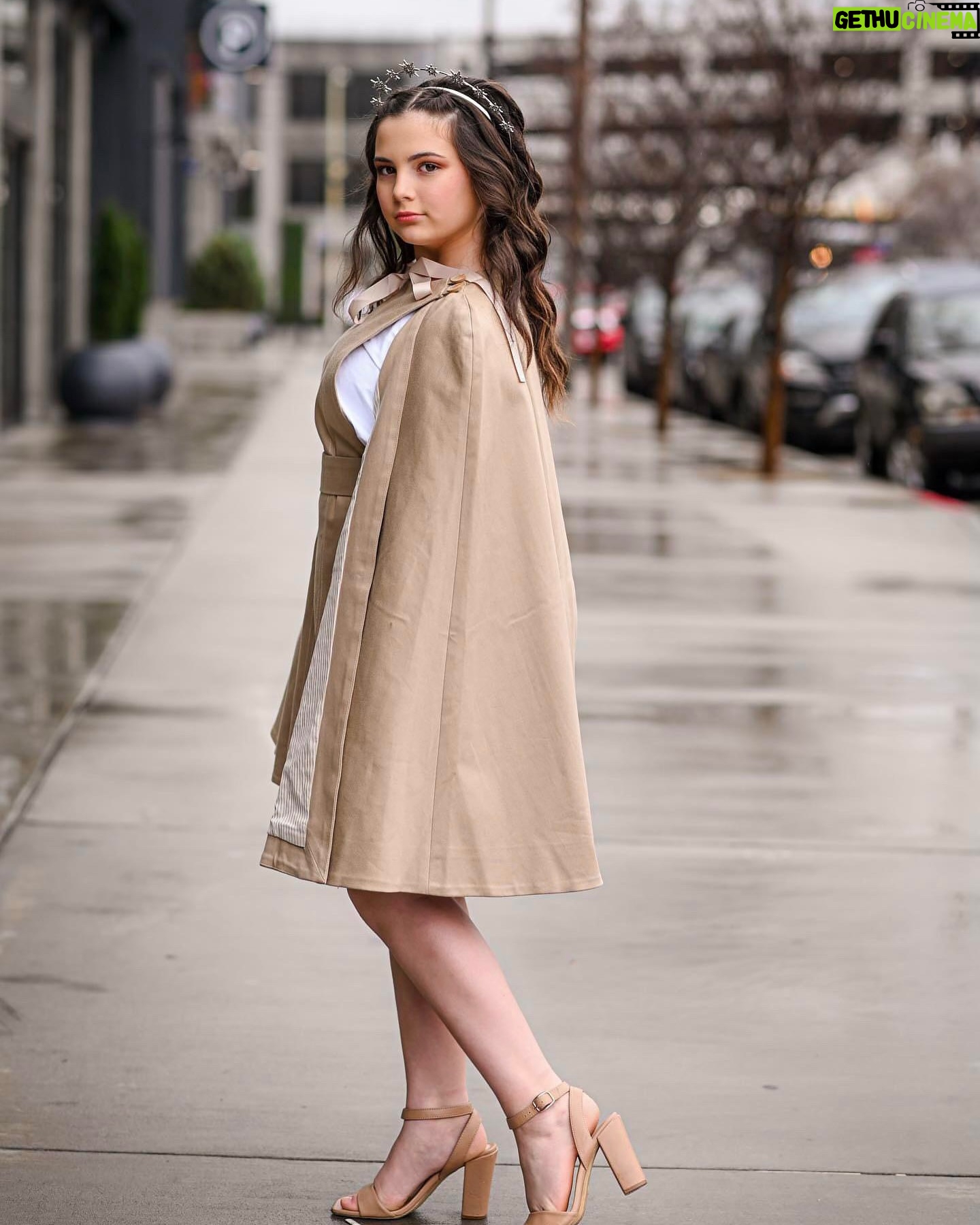 Lexi Rabe Instagram - Ty @dixiemagazine for the editorial in your fashion issue! Swipe to see my behind the scenes #bts ty @inspiredprservices @rettajane.collection love this outfit! #model #actor #singer