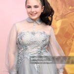 Lexi Rabe Instagram - @lexi_rabe in @prompartyshop 👗 at the @godzillaxkong: The New Empire movie premiere 🦍🦖 we’ll never get over this look 🤩 #promparty #prompartier . . . #redcarpet #redcarpetfashion #redcarpetstyle #redcarpetdress #prom2024 #prom #dress #dressup #promdress #dresses #promdress #instadress #celebritystyle #teenactor #teenactors #kidactor #kidactors #godzilla #godzillaxkong #godzillamovie #godzillavskong #godzillaxkongthenewempire #moviepremiere #bluedress #hollywood #lexirabe #childactor #childactors