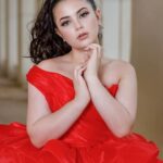 Lexi Rabe Instagram - @milahoffmancouture #model @nyfw is coming up she is casting! Dm her for details! #nyfwcastings 📸 @katrina.studiophoto