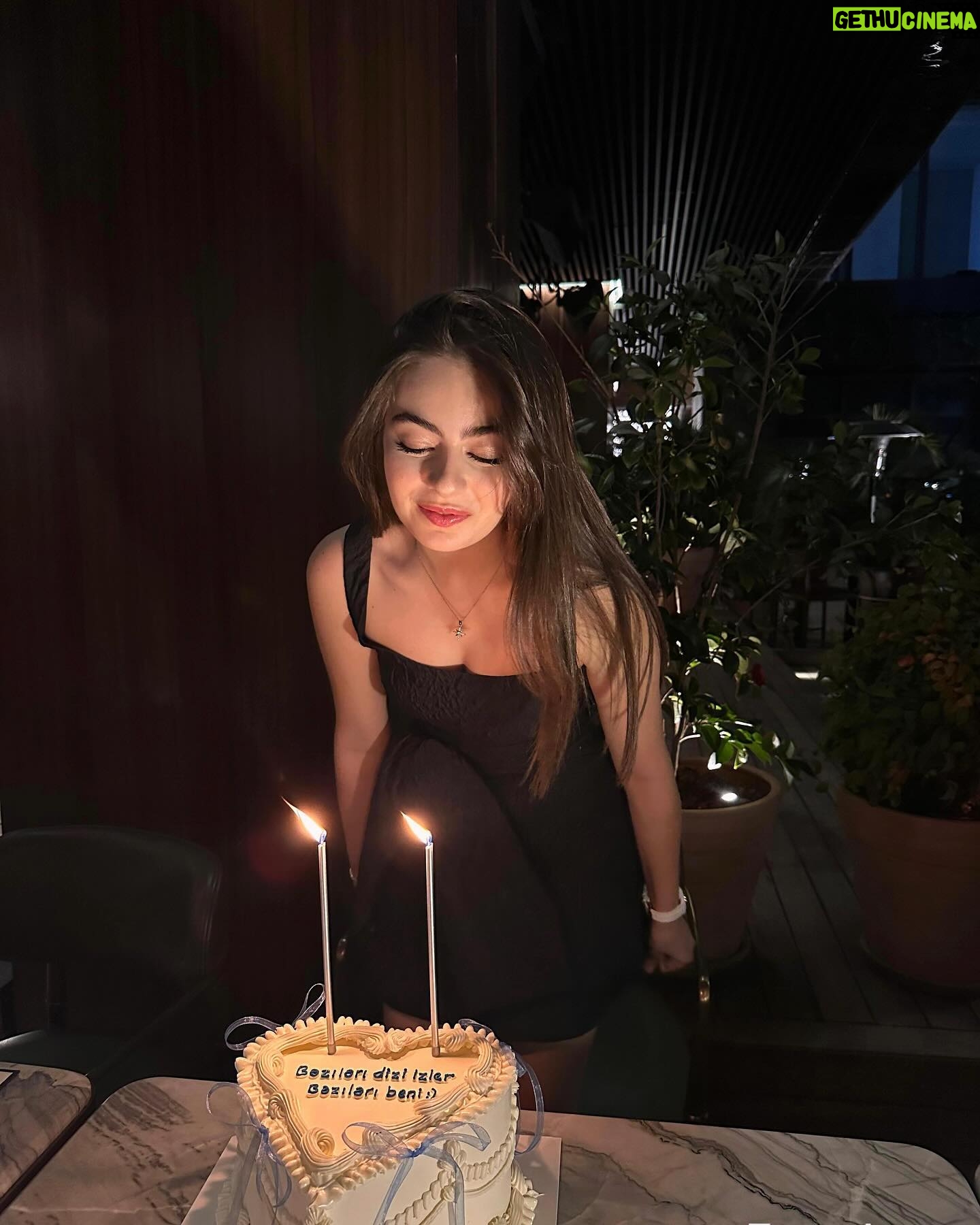 Leya Kırşan - 261.1K Likes - 16 🎀🪩