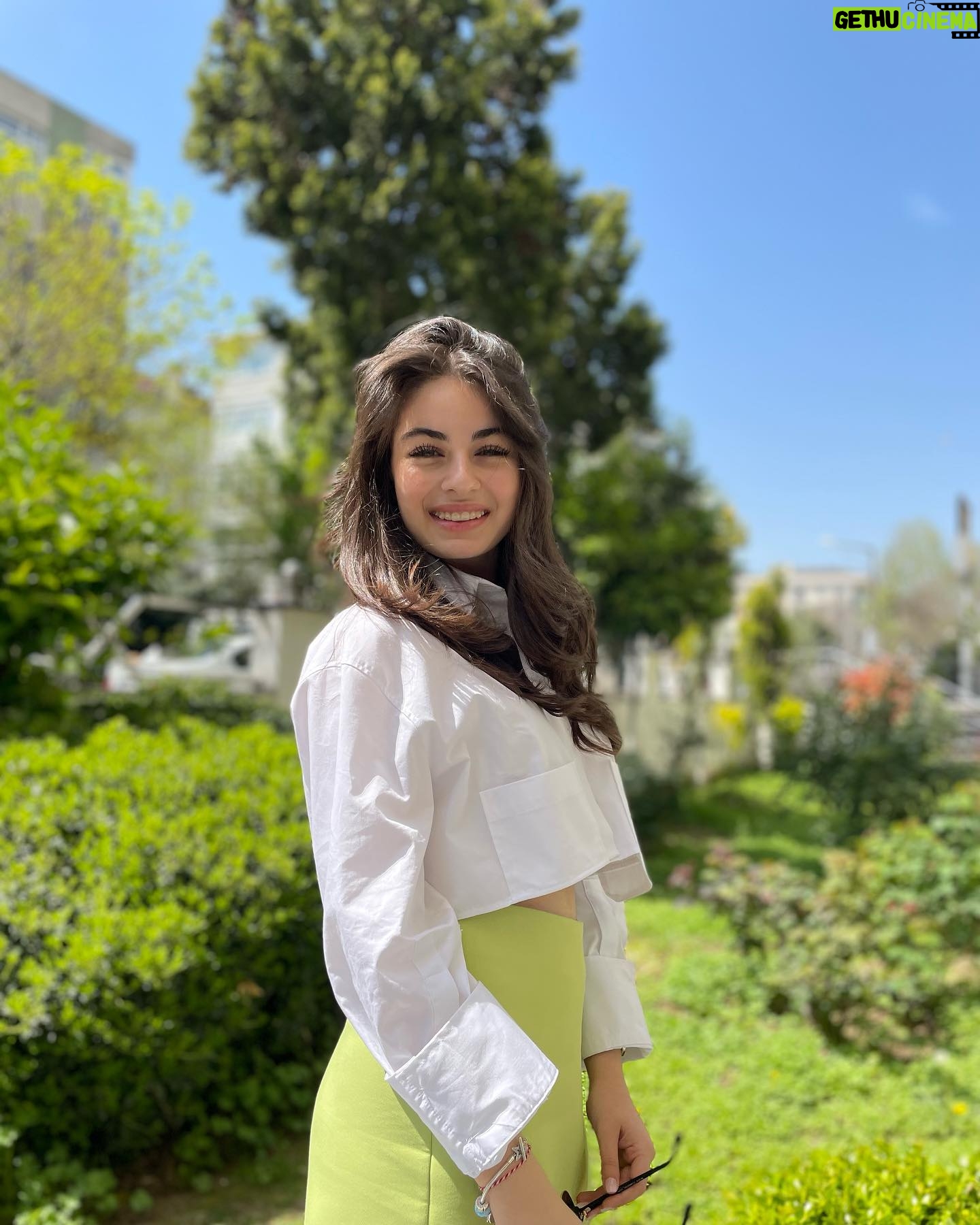 Leya Kırşan - 193.6K Likes -