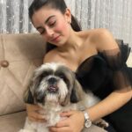 Leya Kırşan Instagram - Güzel anılarla dolu dolu geçen bir yıl… 2023 sağlıklı, mutlu, başarılı gelsinnn 🎄🙏🏼🥰