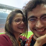 Leyla Tanlar Instagram - Aşk 💛♥️