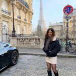 Leyla Tanlar Instagram -
