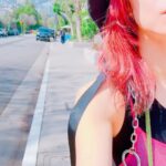 LiSA Instagram - O!HA!YO!🚶‍♀️🍫☀️ #毎日カップケーキ食べてる #Everydaycupcake🧁 #losangeles