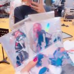 LiSA Instagram - #LiSASS フライングゲット日💿 早速受け取ってくれたみなさんありがとうございます👊 みんなの街のお店さんもたくさん見せてくれてありがとう☻♡ 今夜23:10より握ったメッセージリレーです👊あの頃を知っているあなたも知らないあなたも一緒に　#握ったメッセージのその先へ　向かいましょう👊👊👊👊👊👊👊👊👊👊 https://youtu.be/amJ2h8URrWU?si=D02UsDkez182Aq5J