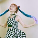 LiSA Instagram - #LiSAアイスクリーム 👘⑥ ダイナー女🛼🛼🍔🥤🍽️🏁 #わたしの腕むきむき💪 #りさふく　 📸　@vizkage 👘　@mikitiaizawa 💄　@keiko__ujiie