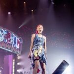 LiSA Instagram - ねりねりした隅々までみつけてくれてる。あべみのロングロングロングレポートで、届いたかな。きこえたかな。をわたしも答え合わせしている。#LiSAアイスクリーム　に込めたあれこれをことばにしてくれています。これはもうわたしの気持ち。絶対見てね。そして　#LiSAカクテルパーティ　に一緒に向かおう！🍸 そして　#LiSAカクテルパーティ　FC先行本日までですっ🎫🍸🍷お忘れなくーー🥂🥂 ‪【FCリサラボっ】‬ ‪http://k.lxixsxa.com 【ライブレポート】“誰かの希望に　あたしもなれたら”――LiSAッ子と絆を確かめ合い、最高の未来を思い描きながら13周年のお祝いを！LiSA ワンマンライブ“LiVE is Smile Always～i SCREAM～”ロングレポート @LiSA_OLiVE @LiSA_STAFF #LiSA #LiSAアイスクリーム ▼記事はこちら lisani.jp/0000256851/ @vizkage