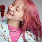 LiSA Instagram - 💄🎨 #LiSASS 【WEB】 VOCE (@vocemagazine ) インタビュー掲載 i-voce.jp/feed/3360957/ 是非チェックしてください☆ #LiSA #LiSASS