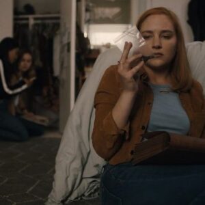 Liana Liberato Instagram - let the games begin. season 2 of #lightasafeather will be here july 26th! only on @hulu 🦋