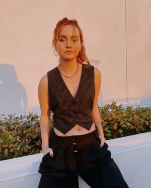 Liana Liberato Instagram - 🤎