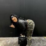 LightSkinKeisha Instagram - belly getting bigger, still runnin circles round dey azzzz🤑 Top: @originalbaddieclub 🤎