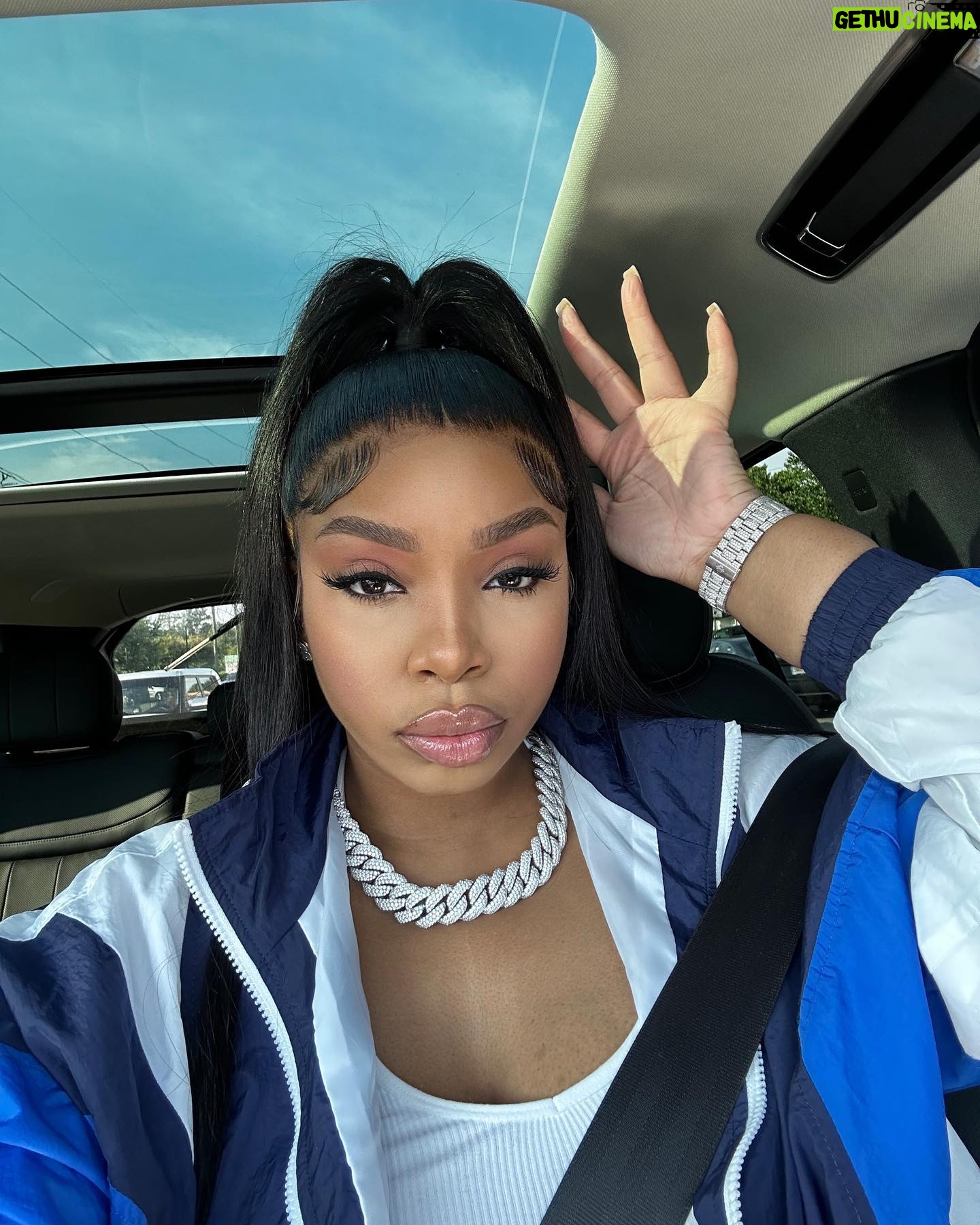 LightSkinKeisha Instagram - expensive all the time, don’t ask when I’m free 🥶 @fashionnova