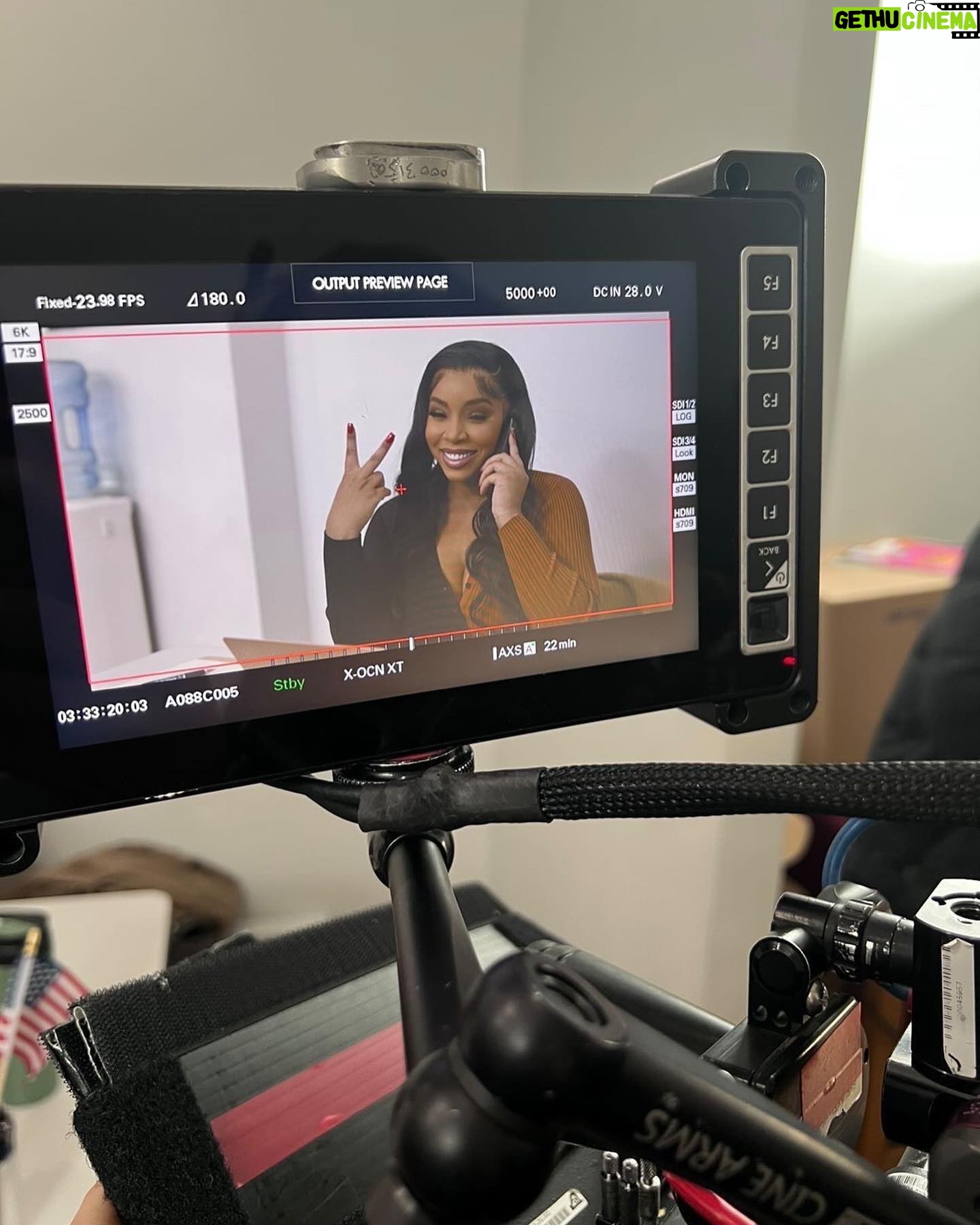 LightSkinKeisha Instagram - Ghost dump 😛🎬 cheers to szn 3 🥂