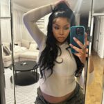 LightSkinKeisha Instagram – belly getting bigger, still runnin circles round dey azzzz🤑 
Top: @originalbaddieclub 🤎