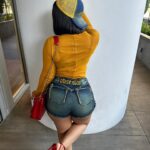 LightSkinKeisha Instagram - make a b*tch so pressed, she comment from her finstaaa 🤭