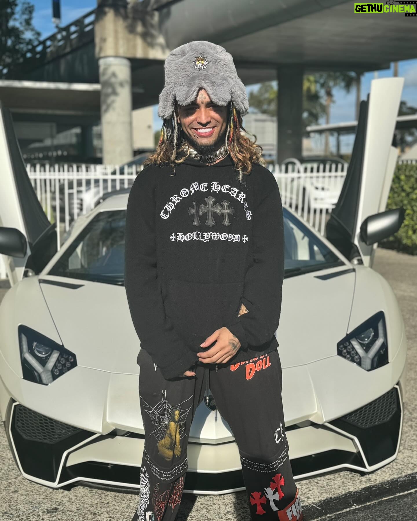 Lil Pump - 144.5K Likes - Australia 🇦🇺 thank u guys so much I had the time of my life every city was amazing u guys have the best hospitality I’ve been all around the world but this is one for the books