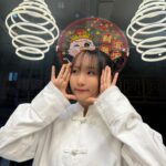 Lilas Ikuta Instagram – memories in 天津＆杭州🤍

➀服に合わせて二つお団子ヘア🍡
➁激うま火鍋🥘
➂大好物の小籠包🥟
➃シャボン玉てっぽう大🫧
➄雨避け付きてるてる坊主®️ikura
➅本当に止めてくれてありがとうパシャリ📷
➆歩き回るカメさん🐢
➇あなたはクマなの❔パンダなの❔
➈選ばれたのはこちらのパンダでした🐼
⑩揚げパンの断面が肉球🐾