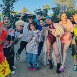 Lilas Ikuta Instagram - #Coachella  88RISING FUTUERSステージで ご一緒したアーティストの皆さんと📷 素晴らしいパフォーマンスで次々と繋がれていったステージ。最初から最後まで釘付けで、リスペクトがさらに増しました。ご一緒できて光栄でした😌✨
