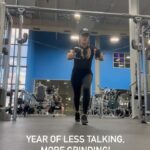 Lilián García Instagram - As the 3rd week in January is wrapping up, I want to check in with you. How are you doing? How are your New Year’s goals going? Your commitments to yourself? Your promises? Are you still on course, or have you fallen off? If you’re on course, awesome, keep going!! 😉 If you have fallen off, ask yourself if the WHY you are doing something is big enough? The WHY is important because the WHY dictates WHY you are making a commitment . The WHY dictates what your purpose is. The WHY pulls you through those hard times. The WHY diminishes your excuses! The WHY allows you to achieve your dreams! Make the “WHY you want to accomplish something” bigger than yourself! If you have fallen off course, no worries, everyday is a new opportunity to get back up and try again. Everyday is an opportunity of WHY you want to become the best version of yourself! So don’t lose hope. Instead, get excited! Embrace your goals, cherish them, and squeeze everything out of life that you can! You got this! 2024 is your year! Live your WHY!!! 💪🏼 . . #goals #fitnessfriday #fitnessmotivation #fitnessmatters #ericthomas #liveyourwhy