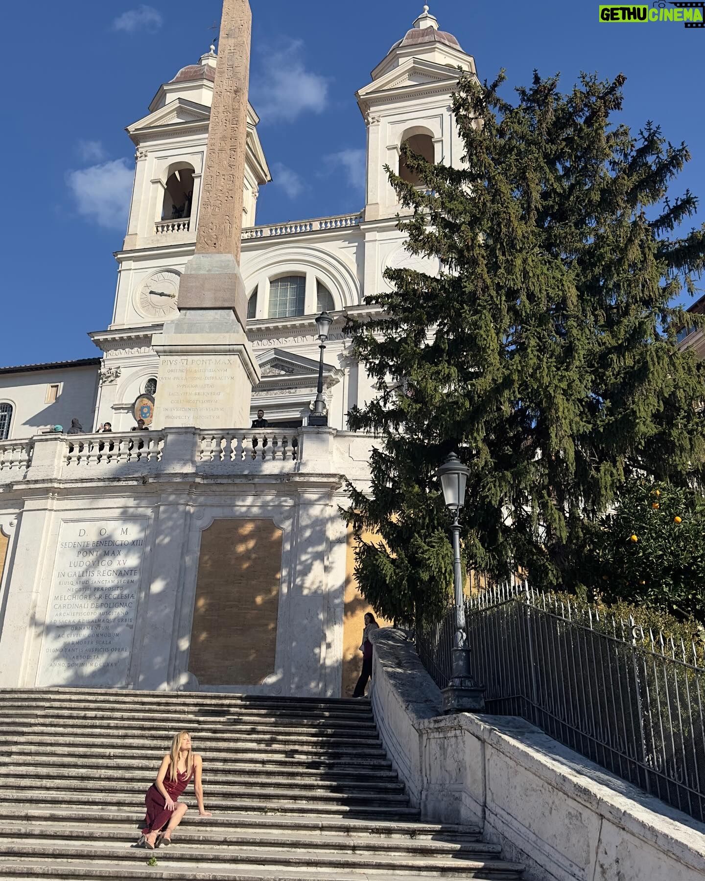 Lilián García Instagram - When I agreed to come to Rome, I never realized how much healing I would do here. And I didn’t realize that it would show up in the form of repairing my feminine energy. See, through journaling & meditative prayer, I realized that for years I had been operating primarily in my masculine energy in order to survive. Don’t get me wrong ladies, it’s not bad to be assertive, a protector, a provider, and strong, but it’s a problem if it’s in your primary state and off-balance to your natural essence. And that’s what was happening to me. Getting rid of past traumas and healing from major disappointments and sadness has now allowed me to be free to laugh and feel confident in my own skin again. It’s allowed me to find the right balance between my masculine & feminine energy. I get that sometimes it’s hard to understand this unless you have been through it yourself. I just know that Rome will forever hold a special memory in my heart as the place where I found my true self again. And I don’t think it was any coincidence that these photos were taken on the “Spanish Steps” seeing as I grew up in Spain. Funny how life works. 😊💫💛 . . #rome #italy #spanishsteps #trueessence #feminineenergy #confidence