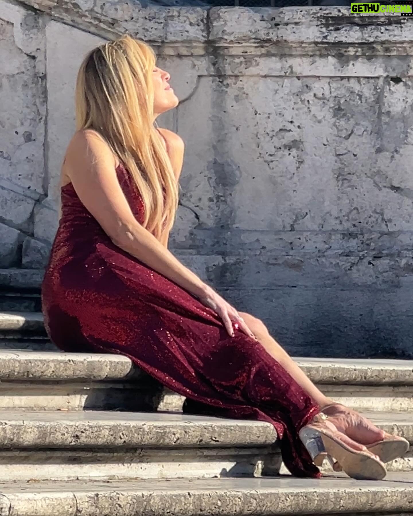Lilián García Instagram - When I agreed to come to Rome, I never realized how much healing I would do here. And I didn’t realize that it would show up in the form of repairing my feminine energy. See, through journaling & meditative prayer, I realized that for years I had been operating primarily in my masculine energy in order to survive. Don’t get me wrong ladies, it’s not bad to be assertive, a protector, a provider, and strong, but it’s a problem if it’s in your primary state and off-balance to your natural essence. And that’s what was happening to me. Getting rid of past traumas and healing from major disappointments and sadness has now allowed me to be free to laugh and feel confident in my own skin again. It’s allowed me to find the right balance between my masculine & feminine energy. I get that sometimes it’s hard to understand this unless you have been through it yourself. I just know that Rome will forever hold a special memory in my heart as the place where I found my true self again. And I don’t think it was any coincidence that these photos were taken on the “Spanish Steps” seeing as I grew up in Spain. Funny how life works. 😊💫💛 . . #rome #italy #spanishsteps #trueessence #feminineenergy #confidence