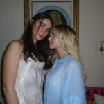 Lilia Buckingham Instagram - kiss kiss!
