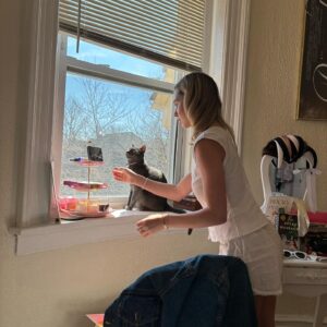 Lilia Buckingham Instagram - Playing and laughing and crying🎀💐💝