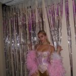 Lilia Buckingham Instagram – pink show girl city!🎀
