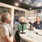 Lilian Blanc Instagram - 📻 Hoje foi dia de gravação de entrevista no Programa Antenados, da @radiobandeirantes, com o jornalista @danilogobatto 🎤 Os atores @brianpenido, @lilian.blanc e o diretor Eduardo Tolentino contaram detalhes do espetáculo Tio Vânia, além de diversas histórias do Grupo Tapa. Em breve, divulgaremos as informações da veiculação. #grupotapa #tchekhov #teatrosp #experimenteteatro #arte #sescsantana #sescsp