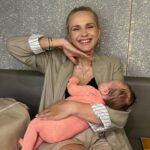 Liliia Rebryk Instagram - Тримай обличчя, навіть якщо ти не виспався🤣🙈