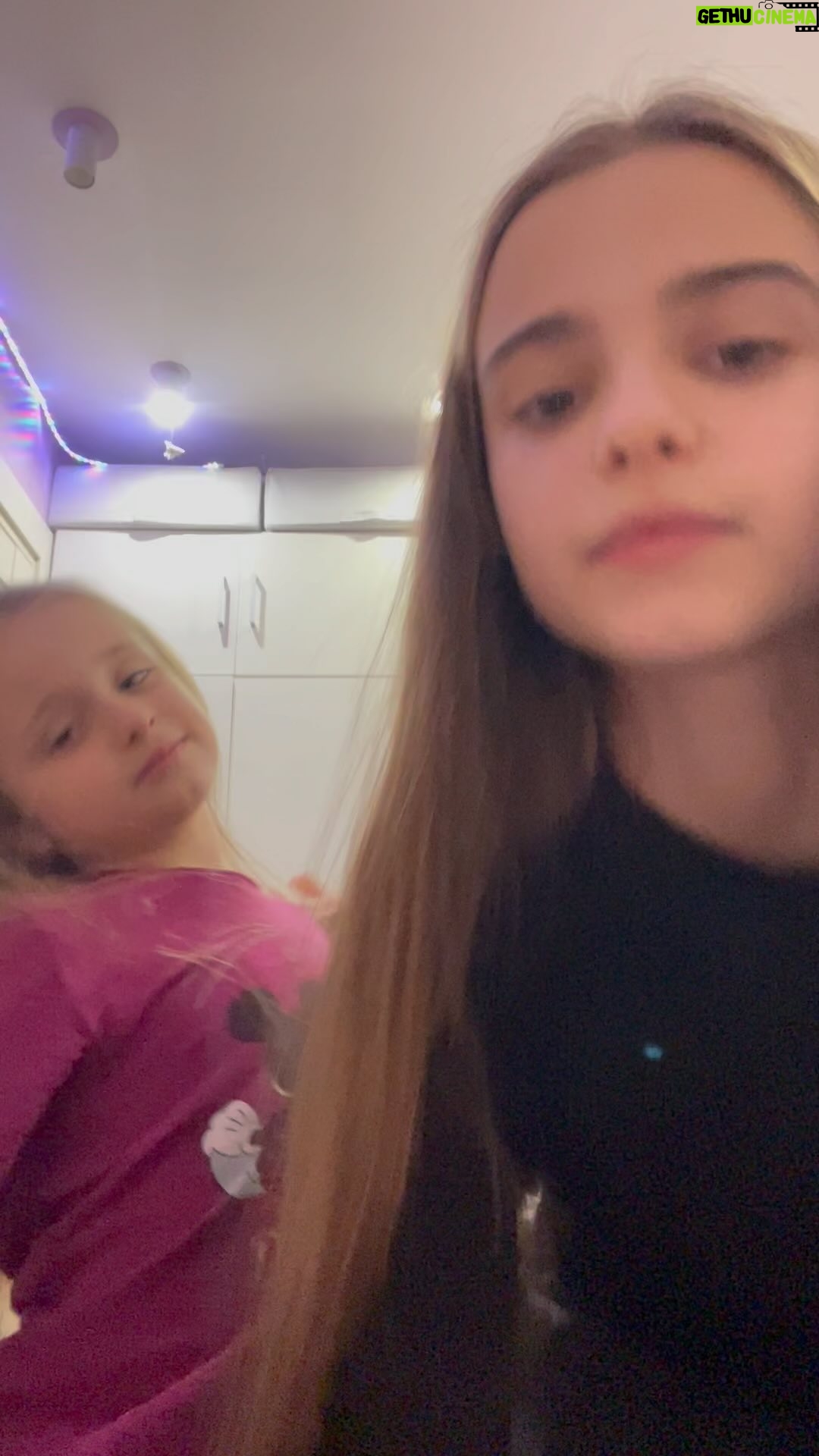 Liliia Rebryk - 50.3K Likes - Діти вміють підняти настрій!
Можливо, і вам вдасться усміхнутися😍