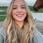 Lilliana Ketchman Instagram – 🐴