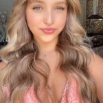Lilliana Ketchman Instagram - comment all blue emojis! 💙🦋🐬 . . hair: @hair.by.thao 💕 . . #lillyk #dance #reels #fun