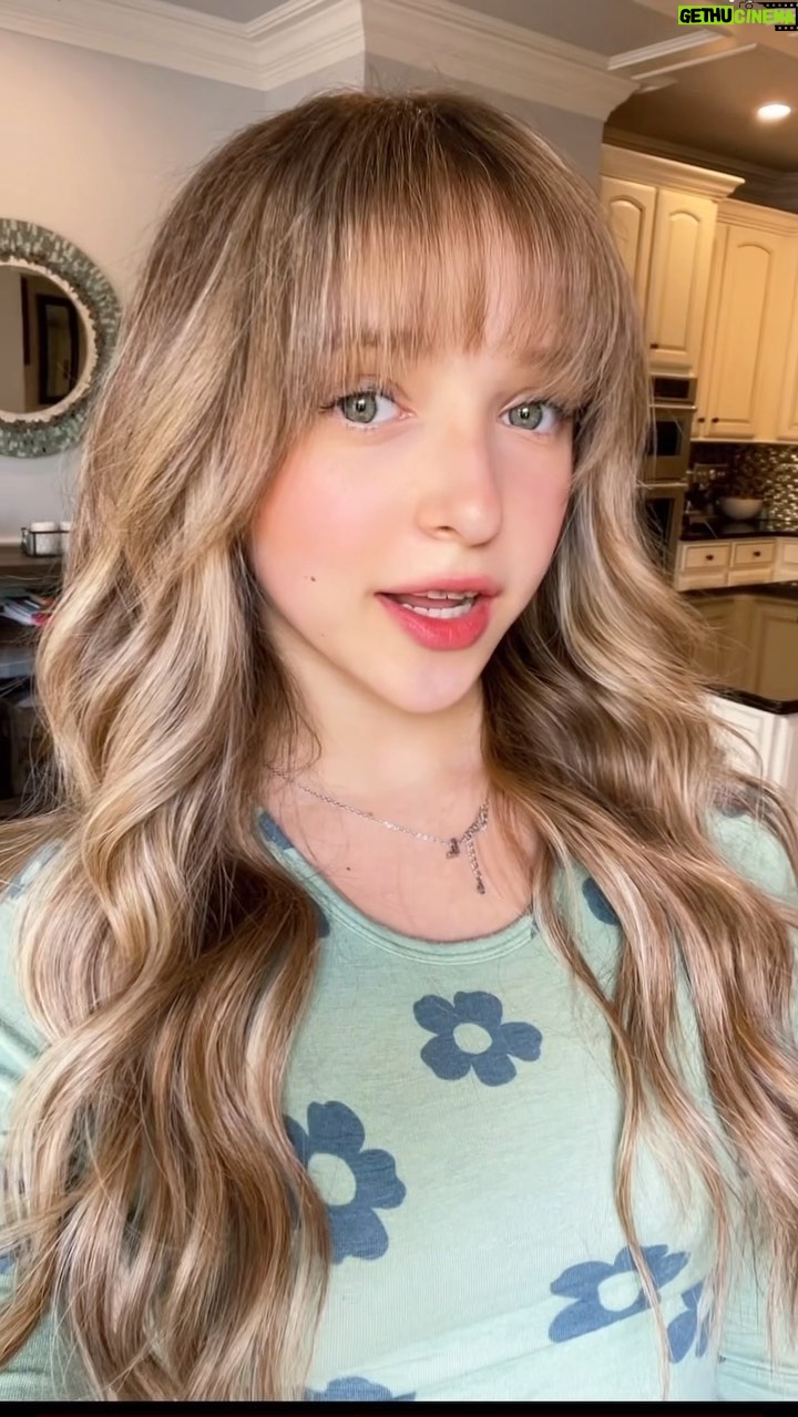 Lilliana Ketchman Instagram - thank you so much @hair.by.thao 💗 . . . . #lillyk #dance #reels #fun #hairtransformation