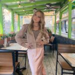 Lilliana Ketchman Instagram – hey guys! Iโm so excited to be working with @icanhelpofficial to spread positivity online! ๐ Comment how you spread positivity online! :)
.
.
.
.
#ICANHELP #antibullying #Digital4Good #positivity