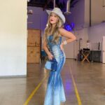 Lilliana Ketchman Instagram - 🤠 . . . Thank you @teenvibesmagazine @briansikoff for this amazing #halloweenhotness event! And thanks so much to everyone who donated to #stjude! 💜 Annndd thank you to @shopakira for making sure I looked my best! . #lillyk #countrywestern #countrytheme #stjude #stjudechildrensresearchhospital
