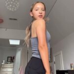 Lilliana Ketchman Instagram – part 2 of my first time ever self tanning! RESULTSSS 🧡🍑🍊
.
.
.
#lillyk #dance #reels #fun #selftan #tan