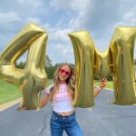 Lilliana Ketchman Instagram - 4 million on youtube !! 💕🌸 . . thank you guys so much for 4 million this is crazyyyyy 💕 I love you guys and I am sooo grateful for all of you !! 🌸 . . #lillyk #4million #youtube #yay #celebrate
