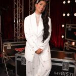Lilly Singh Instagram - Canada’s Got Talent premieres tonight at 8/7c on @city_tv and this season, the prize is ONE MILLION DOLLARS. You read that right! The stakes are mega high! Which is why I had to come correct in this @manishmalhotraworld number… 🤌🏽 You don’t wanna miss this! Make sure you grab the entire family, so your parents can make passive aggressive comments like “see, look how talented they are…why can’t you be like that?” The prize is big. The talent is bigger! LFG! ✨ #CanadasGotTalent #CGT @cangottalent