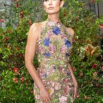 Lily Aldridge Instagram - Such an INCREDIBLE night Hosting Live From Met Gala with @eentertainment wearing Custom @oscardelarenta for my favorite night of the Fashion Year 🤍 #MetGala @voguemagazine Thank you E for having me 🫶 Styled by @thomascarterphillips Makeup by @romyglow Hair @timothyaylward Skin by @joannaczechofficial Body work by @flavialanini Nails by @shortcakenails.aj Takes a village and grateful to you all 🤍 📸 by @scottgries 💋💋💋