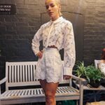 Lily Allen Instagram – Everyday i’m rufflin’ , Everyday I’m rufflin’ .  Some Stage for looks for your perusal, only 2 more weeks !