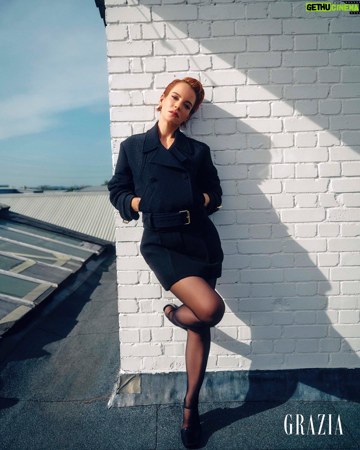Lily Allen Instagram - Grazie Grazia in everything @Fendi
