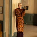Lily Allen Instagram - She’s been reinventing herself again, this time for @fthtsi this weekend thank you everybody @ginakanemakeup @naomitregan @nailsbymh @benjamincanares @alexbilmes @jellison22 @katiefcwebb @maureenme . #PILLOWMAN goes up on the 12th June at the Duke Of Yorks theatre.