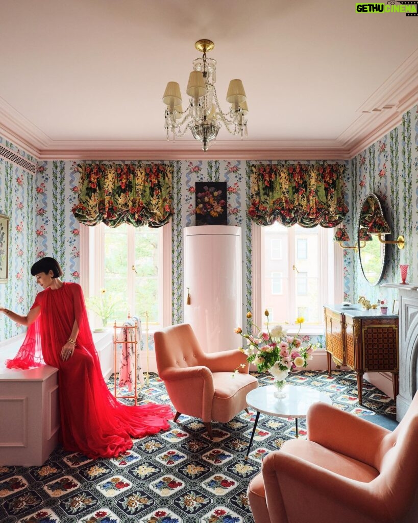 Lily Allen Instagram - Our house featured on the cover of @archdigest this month. Thank you @billycotton genius designer and now good friend, I love what we have built together with @designbuildmade. Thank you @amyastley for having us in your magazine. @simonpwatson took the photos, and @mayer.rus wrote the words which you can read online.