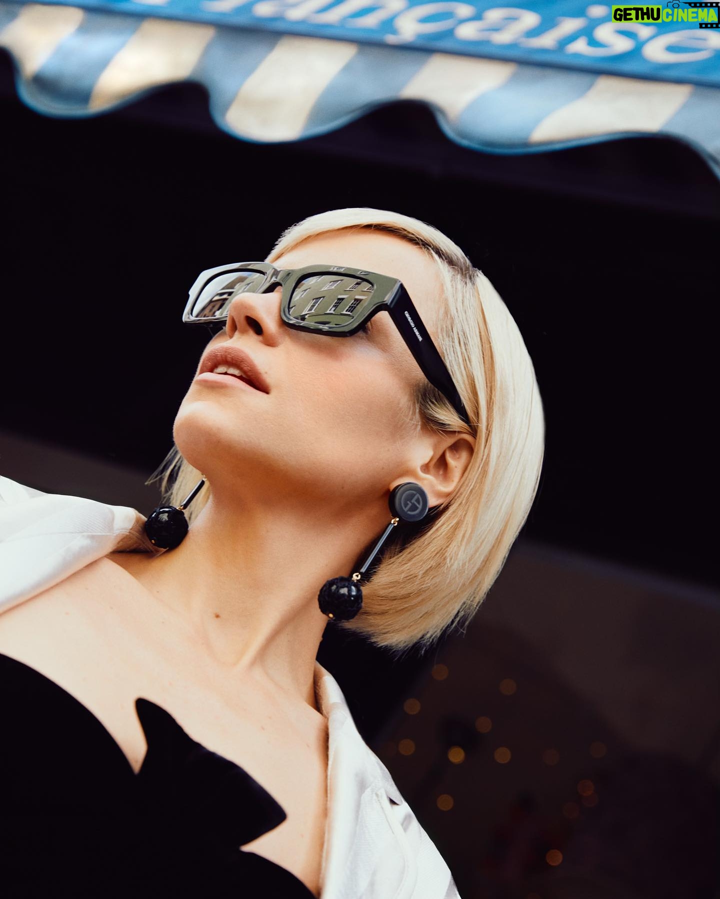 Lily Allen Instagram - Excited to take part in @giorgioarmani Crossroads season 3, a project about strong women and the choices that defined their path #giorgioarmanicrossroads